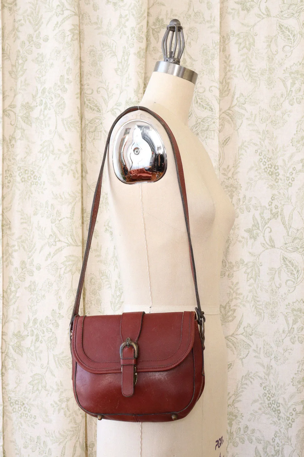 Aigner Aubergine Leather Bag