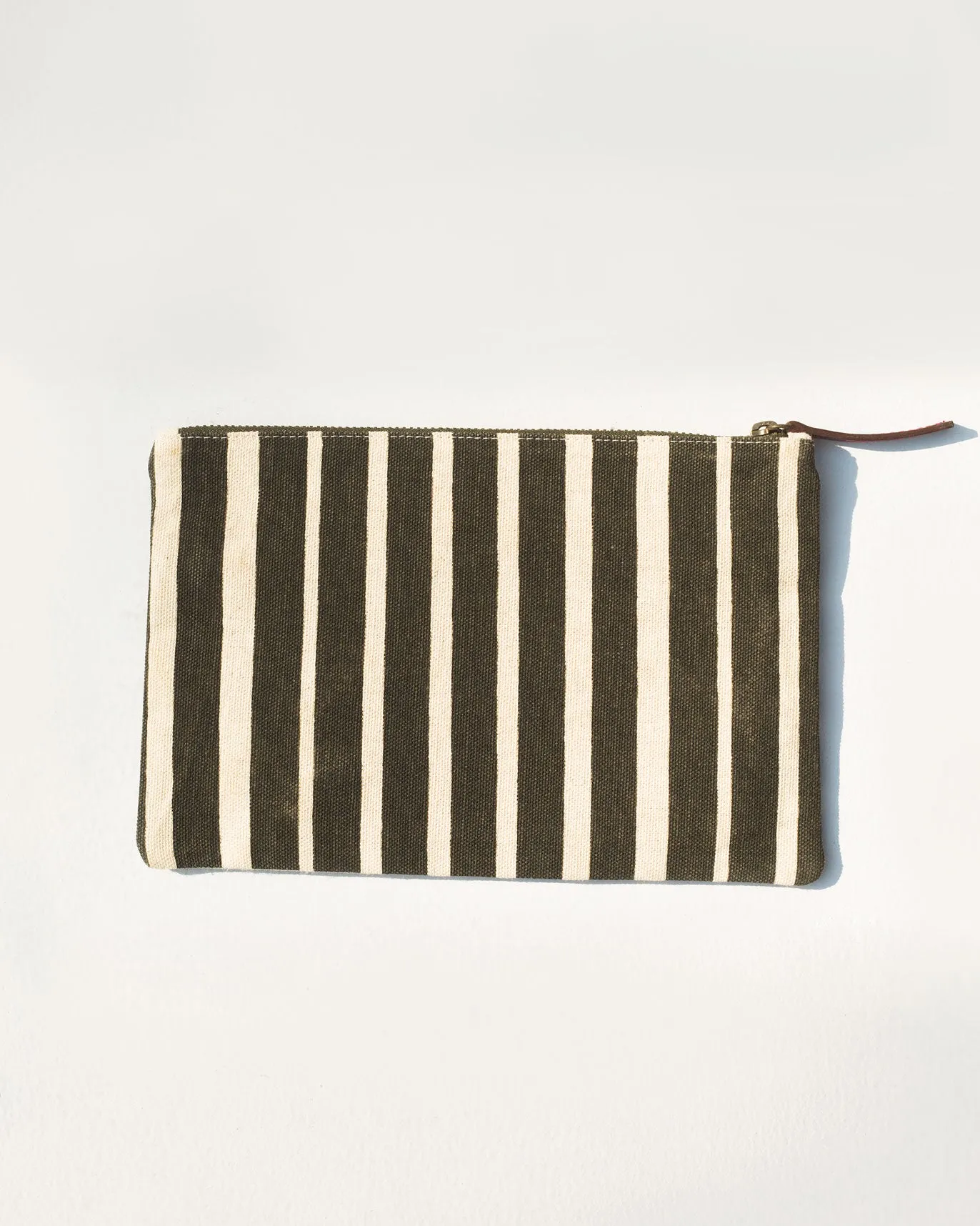 Alphabet S Pouch