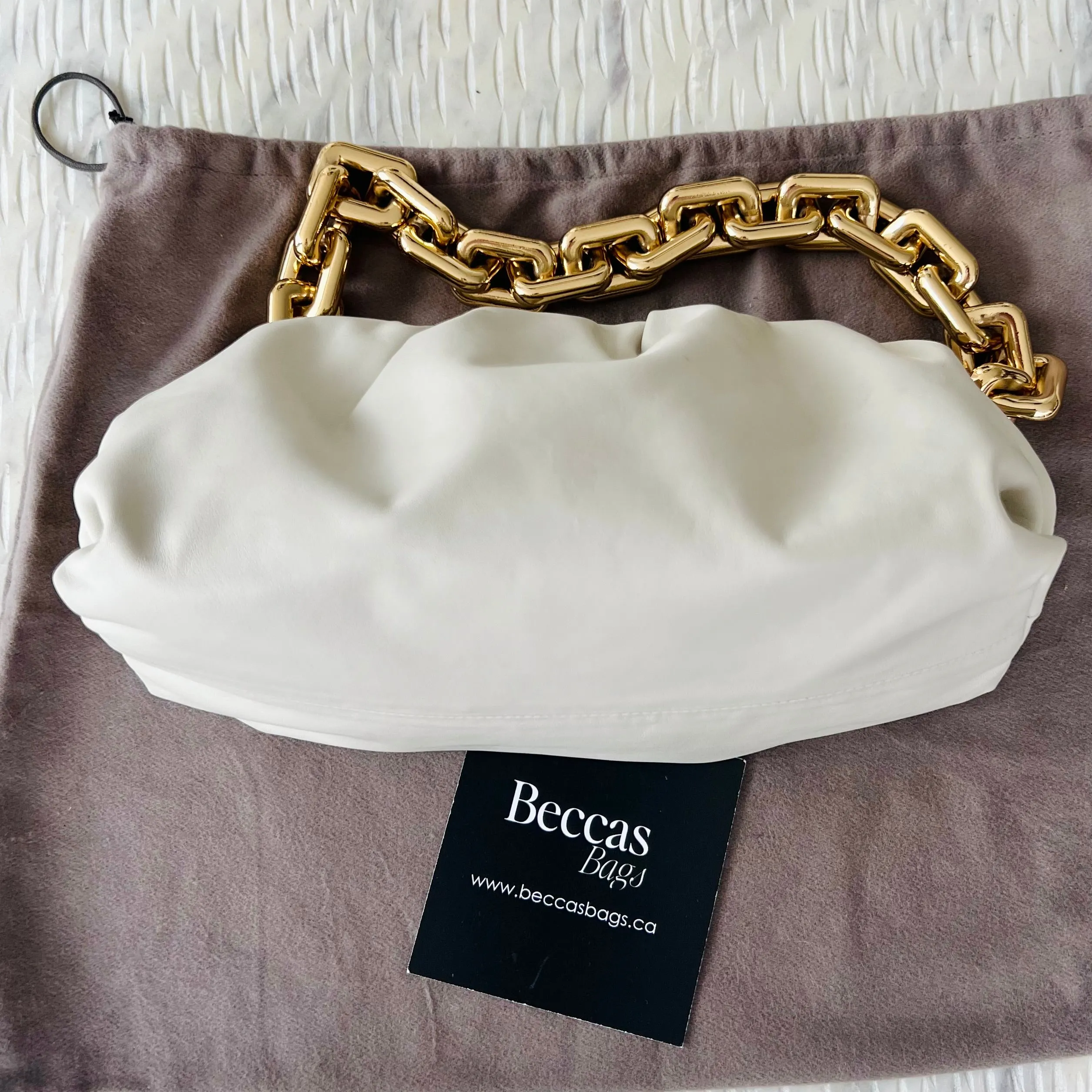 BOTTEGA VENETA  'The Chain Pouch' Clutch