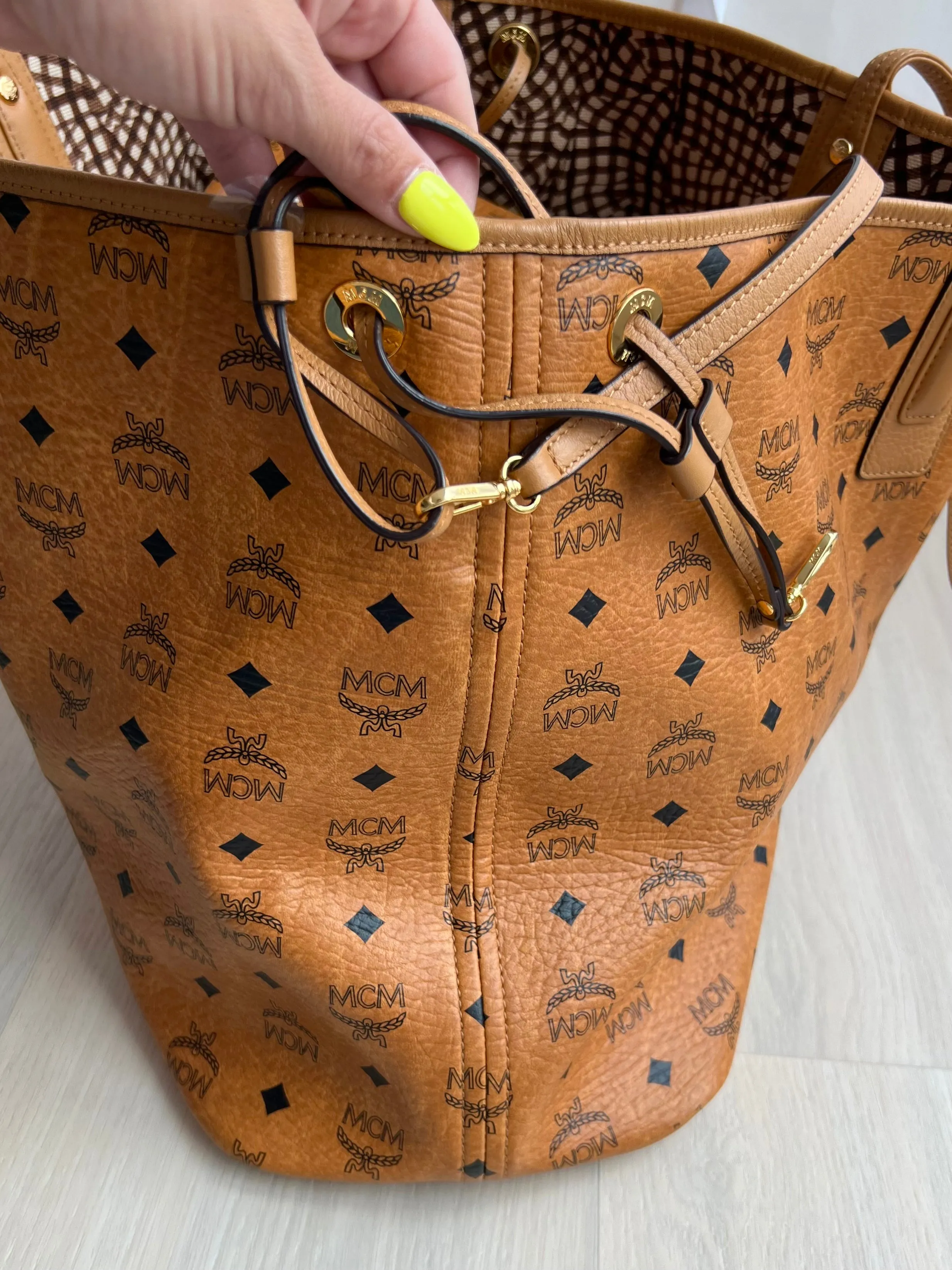 MCM Reversible Liz Shopper Bag