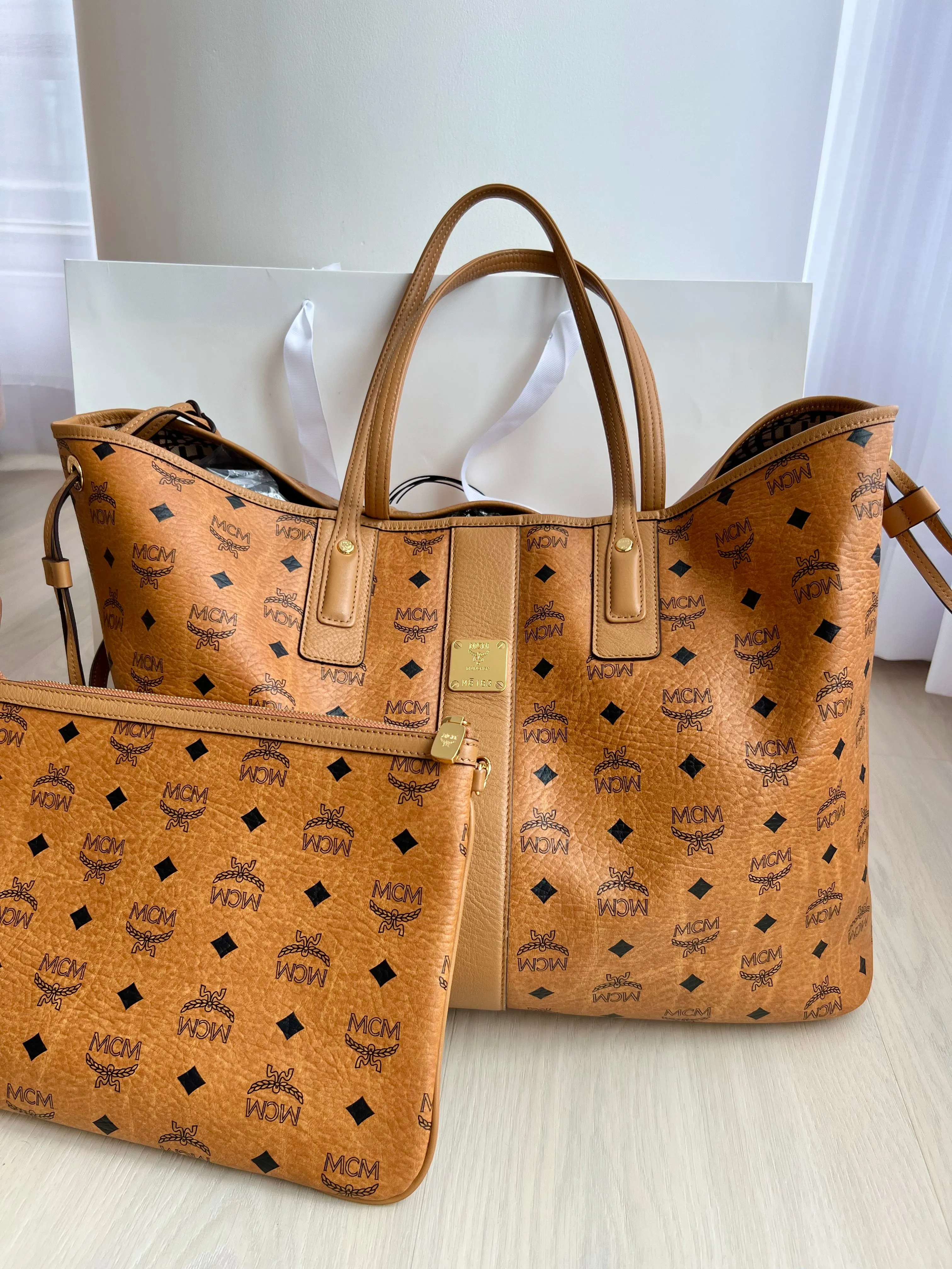 MCM Reversible Liz Shopper Bag