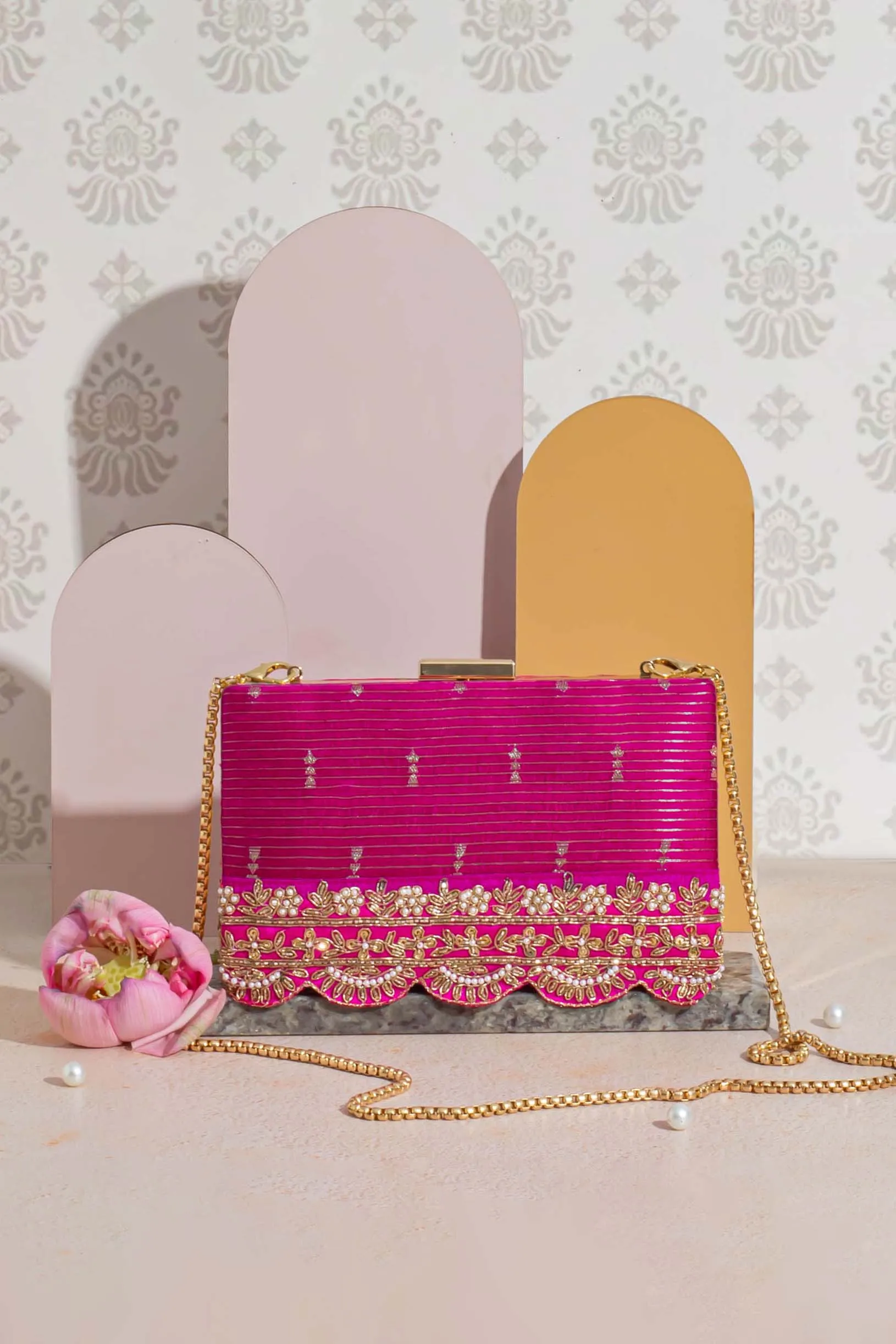 Tari silk box clutch - pink