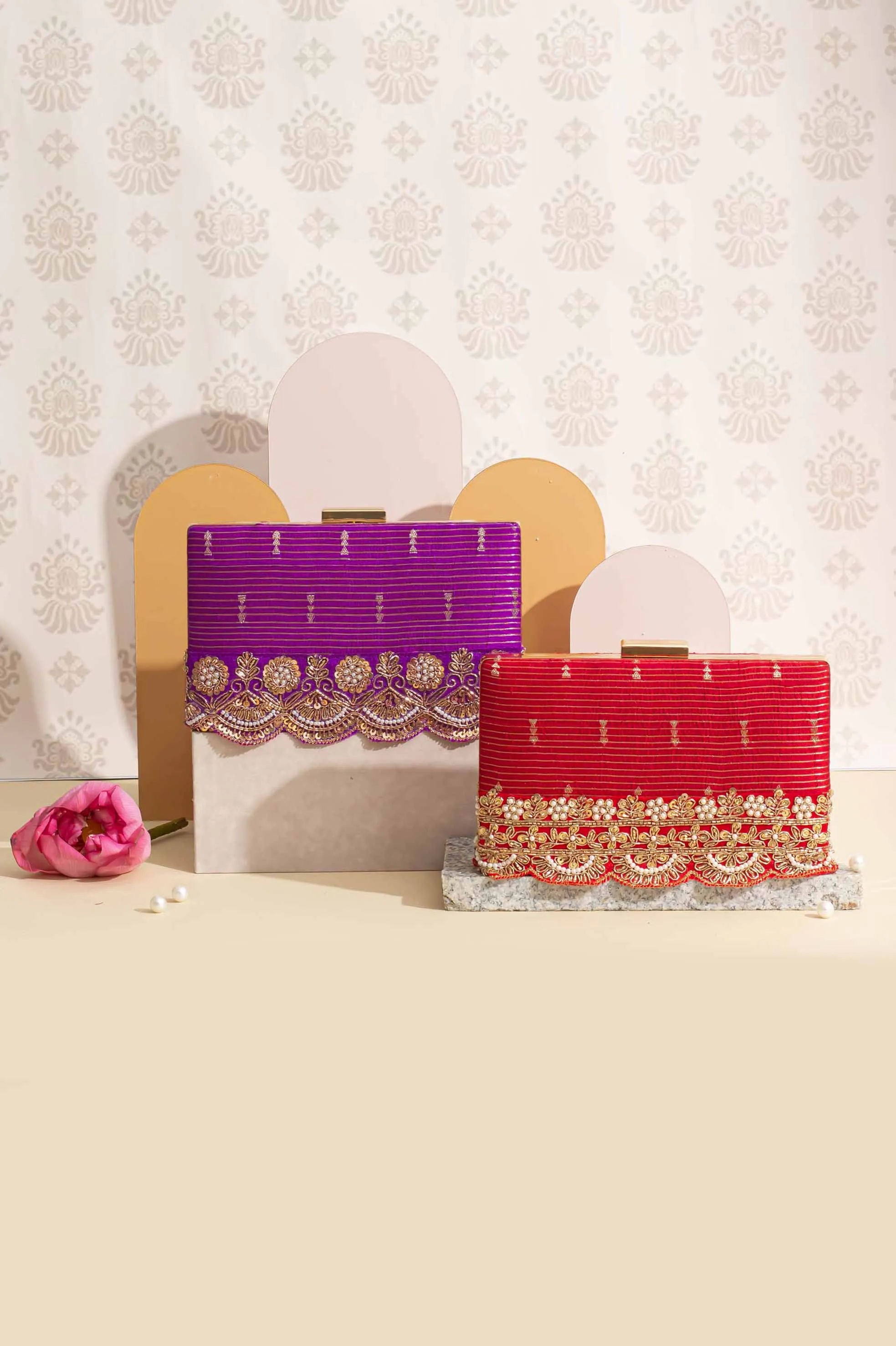 Tari silk box clutch - Purple